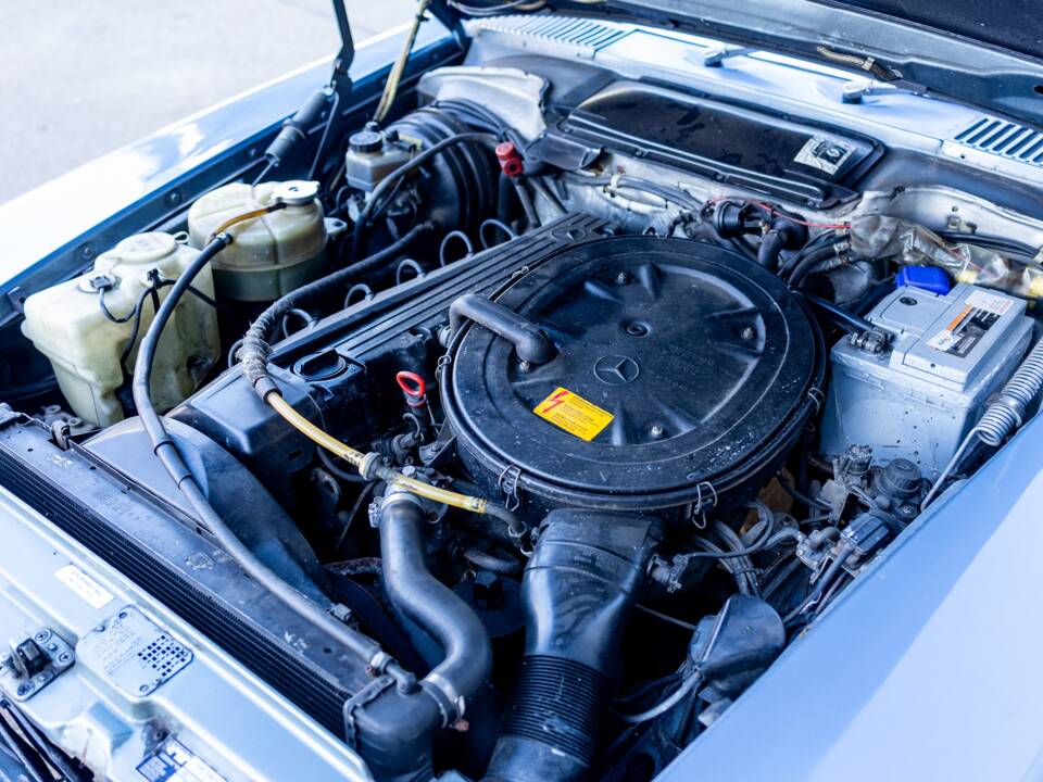 Image 44/47 of Mercedes-Benz 300 SL (1987)