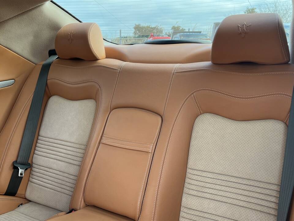 Immagine 23/46 di Maserati GranTurismo S (2010)