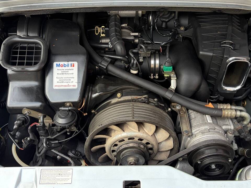 Afbeelding 60/73 van Porsche 911 Carrera 4 (1995)
