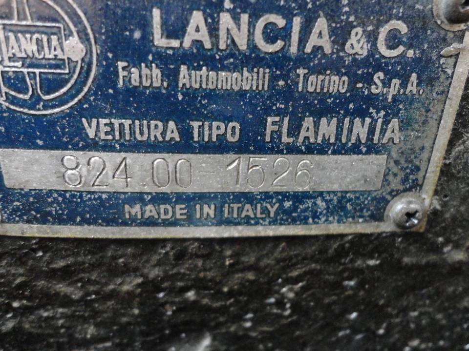 Image 4/39 de Lancia Flaminia GT Touring (1960)