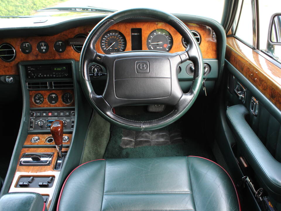 Bild 33/57 von Bentley Turbo R (1995)