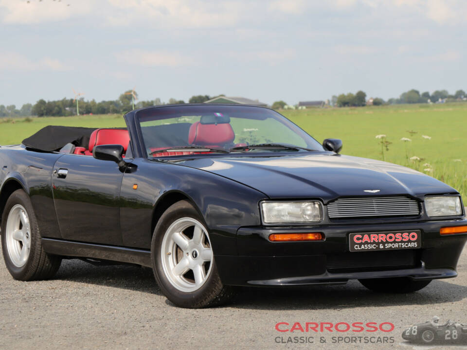 Image 28/44 of Aston Martin Virage Volante (1993)