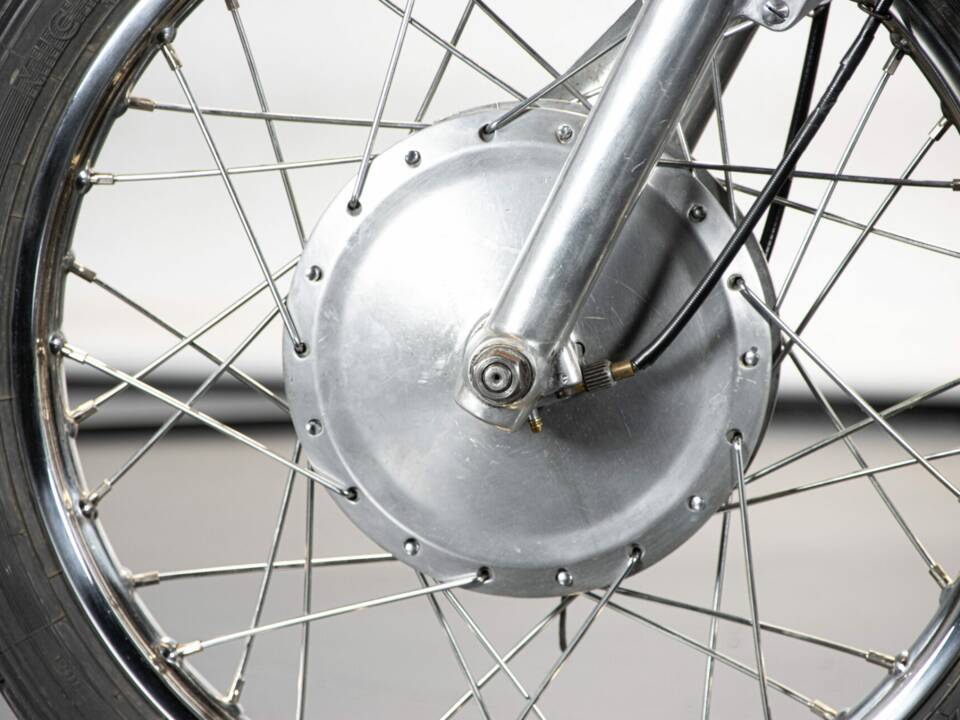 Immagine 14/50 di Cagiva DUMMY (1970)