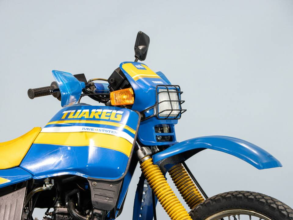 Image 41/50 of Aprilia DUMMY (1987)