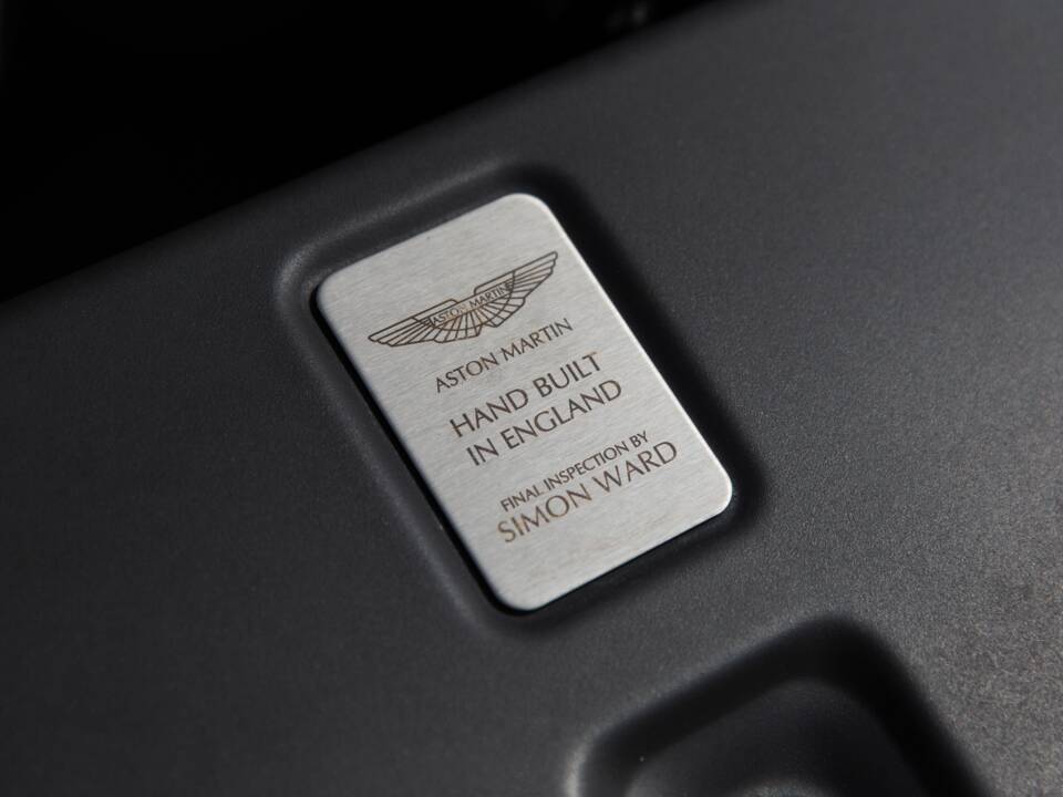 Bild 17/84 von Aston Martin V12 Vantage (2010)