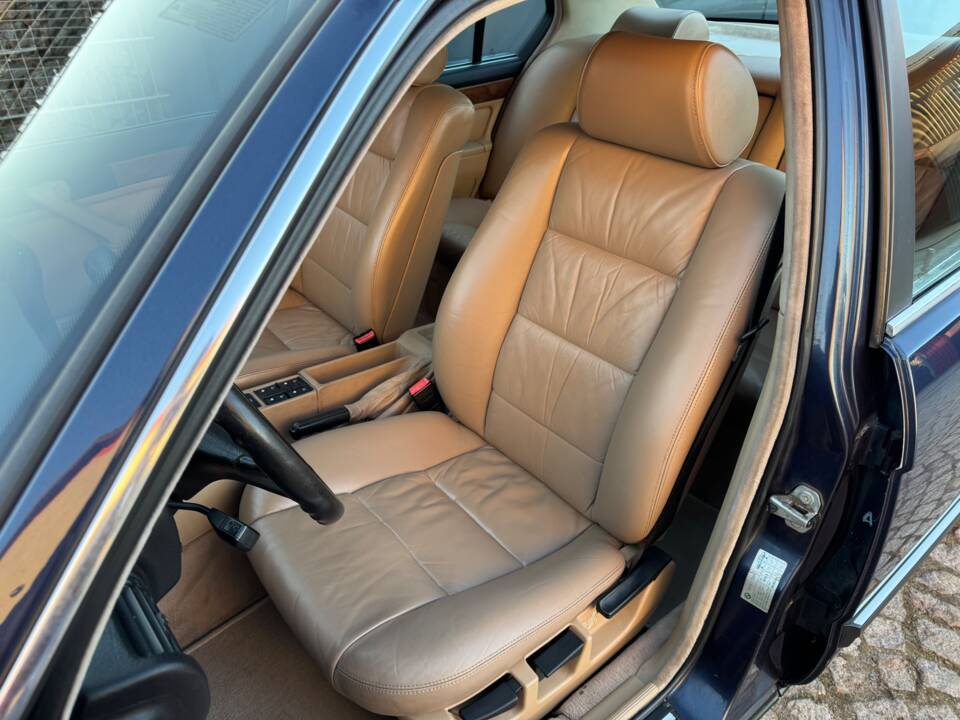 Immagine 7/99 di BMW 735i (1988)