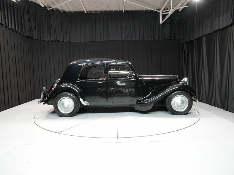 Bild 6/15 von Citroën Traction Avant 11 BL (1947)
