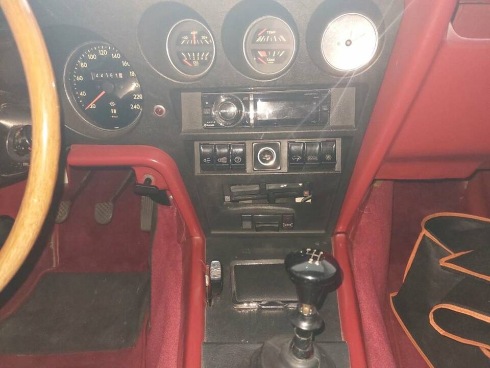 Image 5/8 of Opel GT 1900 (1969)