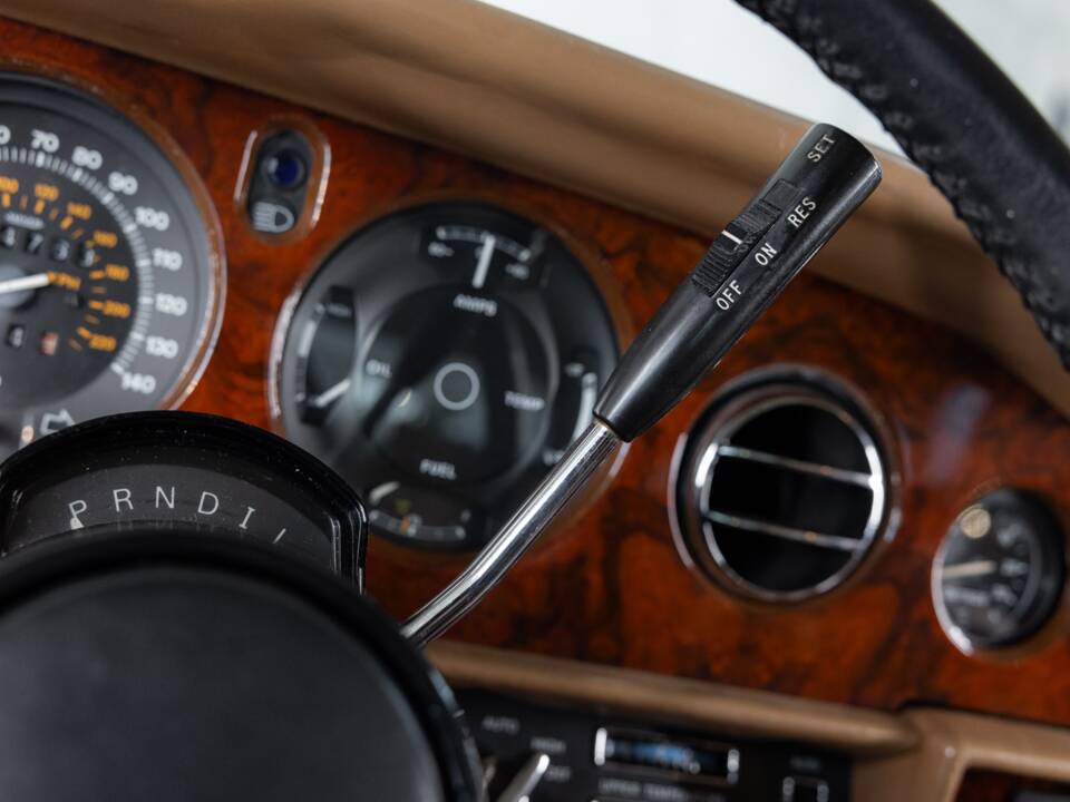 Immagine 14/32 di Rolls-Royce Silver Wraith II (1979)