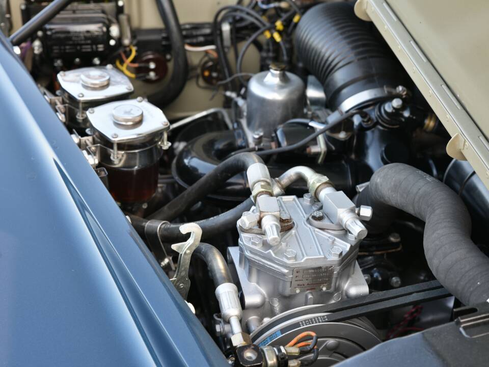 Imagen 39/50 de Rolls-Royce Silver Cloud III (1964)