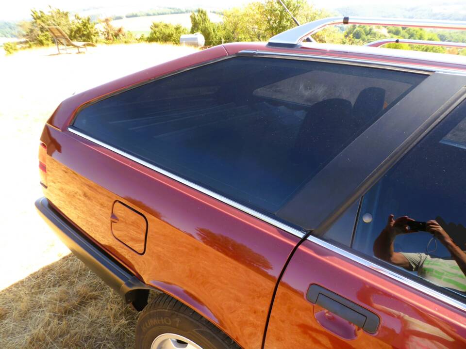 Bild 18/29 von Audi 100 Avant - 2.3 E (1990)