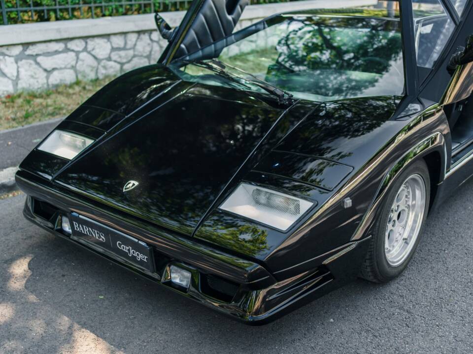 Imagen 19/51 de Lamborghini Countach 25th Anniversary (1990)