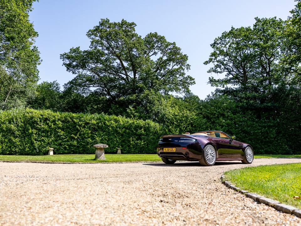 Bild 26/50 von Aston Martin V8 Vantage Roadster (2008)