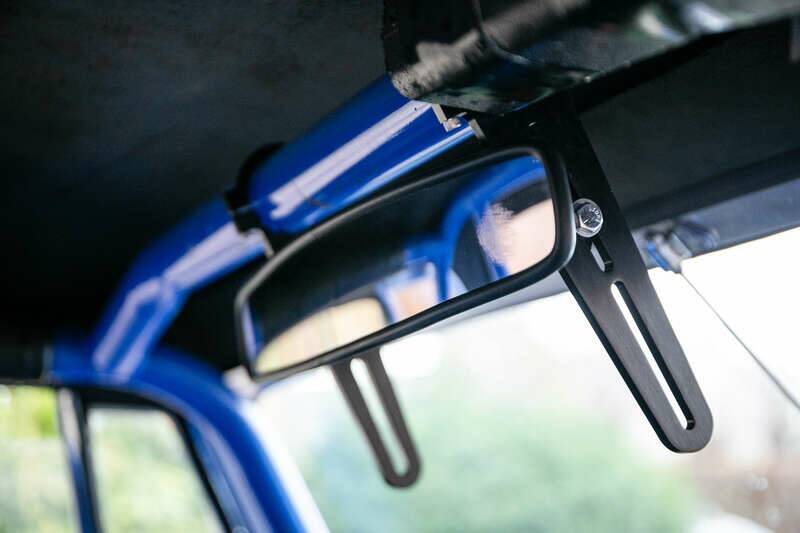 Image 17/45 of MG MGB GT (1964)