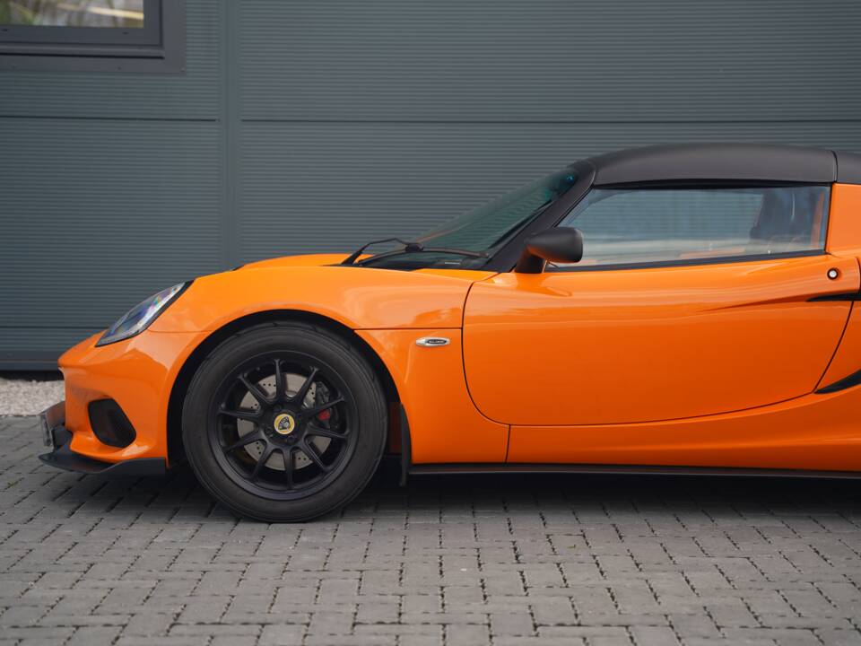 Image 9/50 of Lotus Elise Cup 250 (2019)