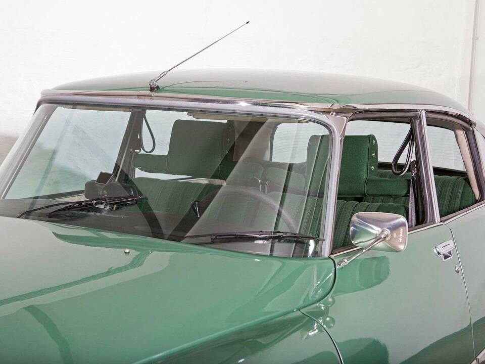 Bild 11/20 von Citroën DS 23 Pallas (1974)