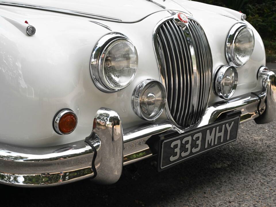 Bild 20/50 von Jaguar Mk II 3.8 (1961)