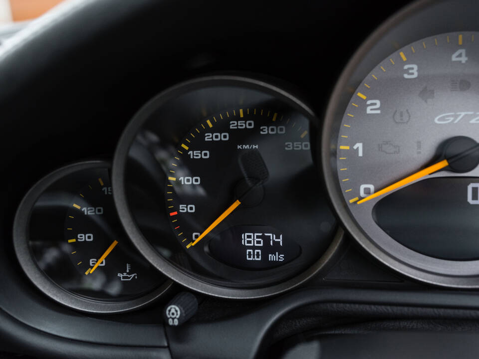 Image 30/47 of Porsche 911 GT2 (2009)