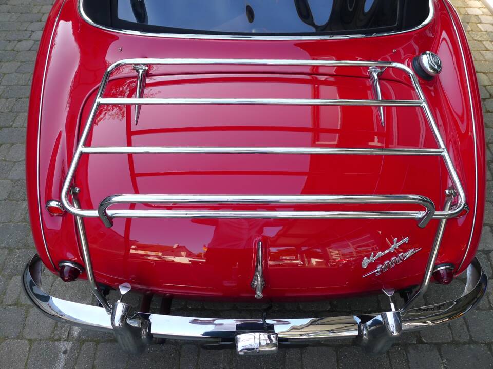 Afbeelding 10/14 van Austin-Healey 3000 Mk II (BJ7) (1963)