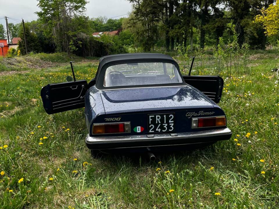 Immagine 13/14 di Alfa Romeo Spider 1300 Junior (1972)