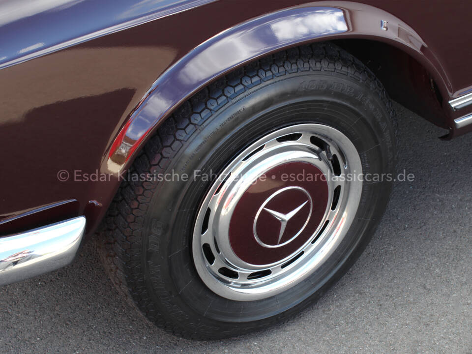 Imagen 27/33 de Mercedes-Benz 280 SL (1969)