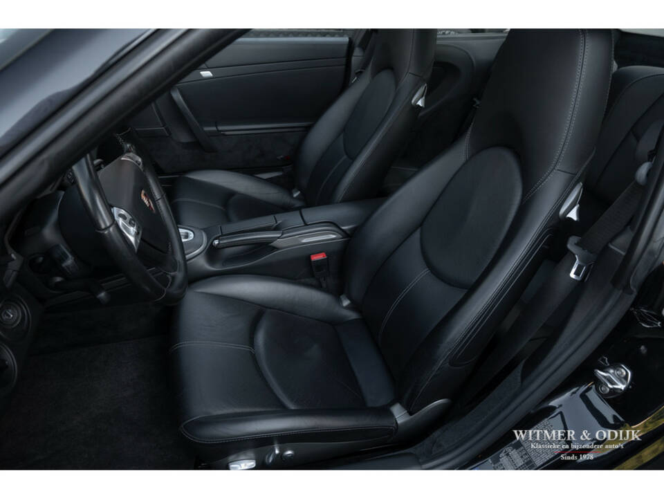 Image 6/29 of Porsche 911 Carrera 4S (2008)