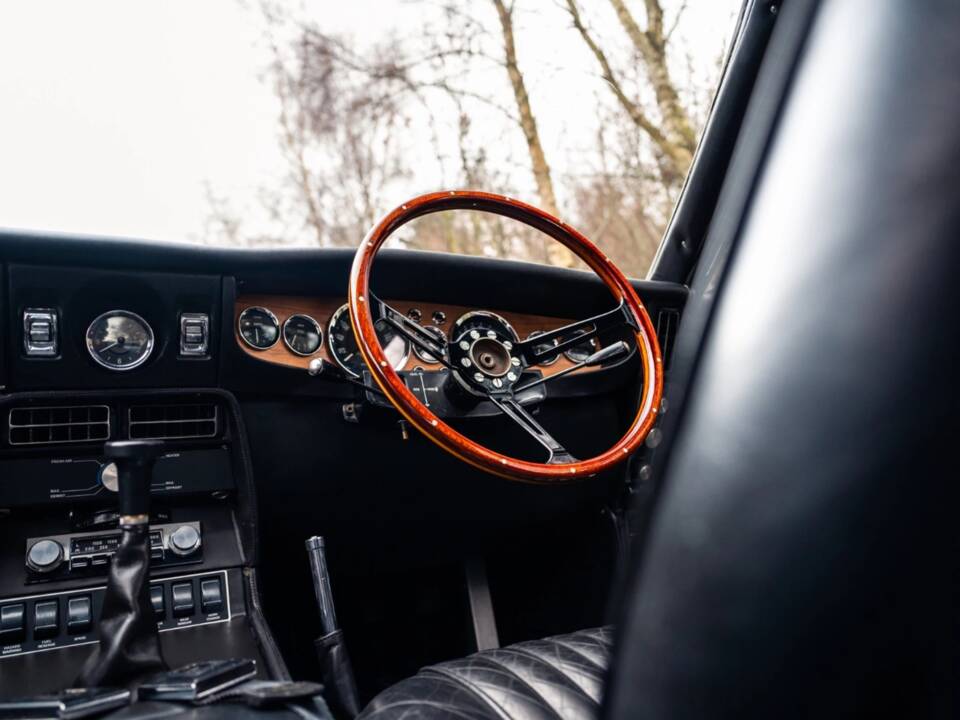 Image 39/63 de Aston Martin DBS (1968)