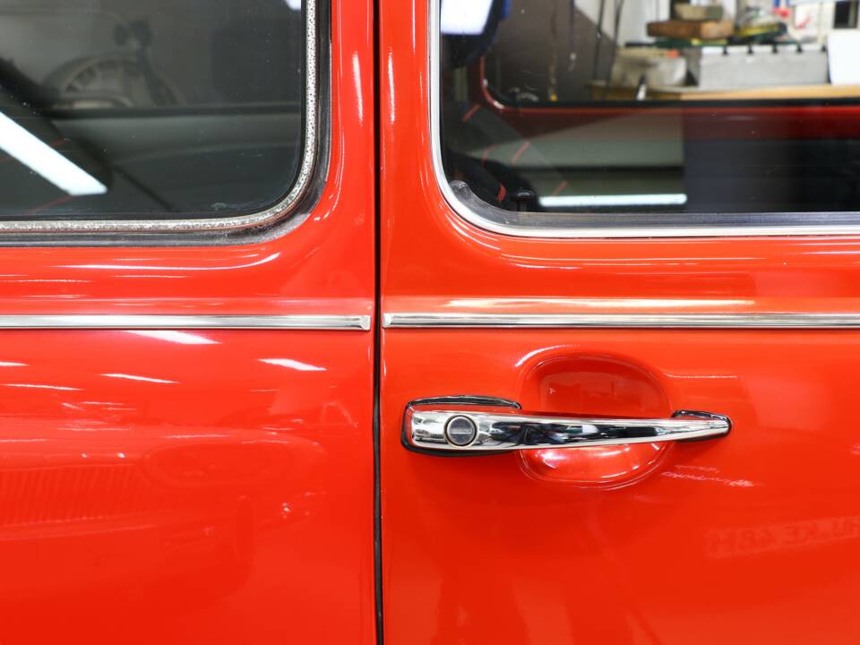 Bild 10/23 von Volkswagen Käfer 1200 (1975)