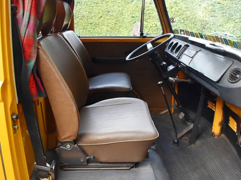 Imagen 21/49 de Volkswagen T2b Camper (1978)