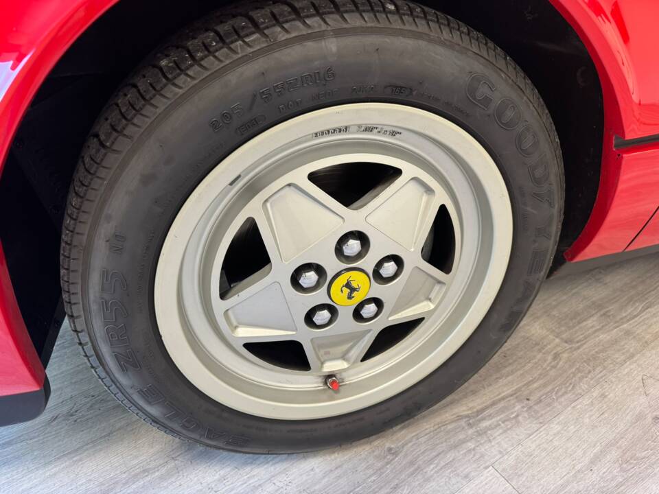 Image 17/59 of Ferrari 328 GTS (1988)