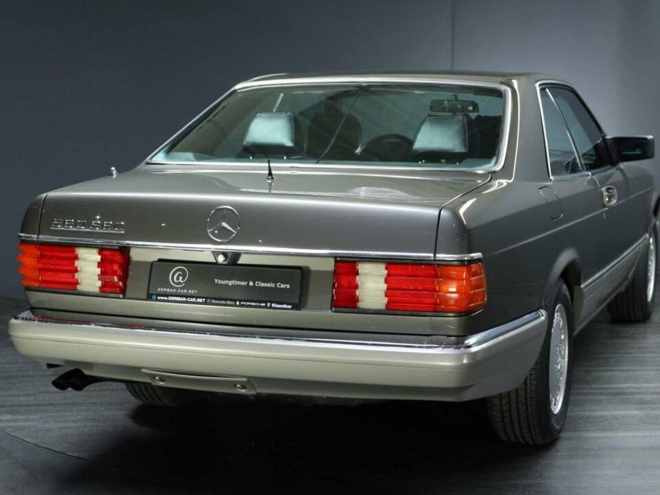 Image 2/30 of Mercedes-Benz 560 SEC (1988)