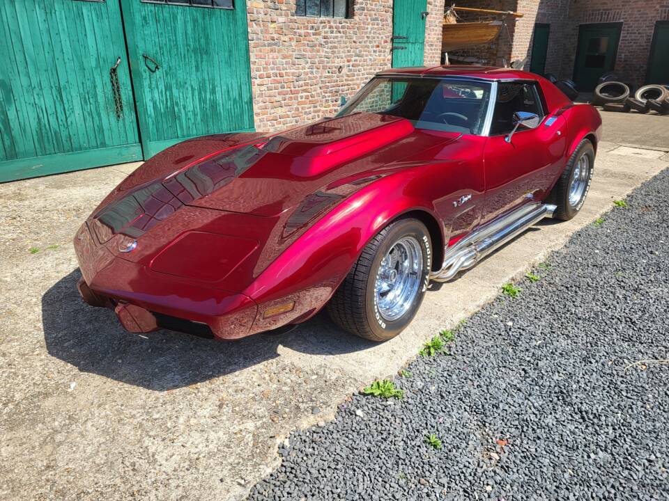 Bild 2/25 von Chevrolet Corvette Stingray (1975)
