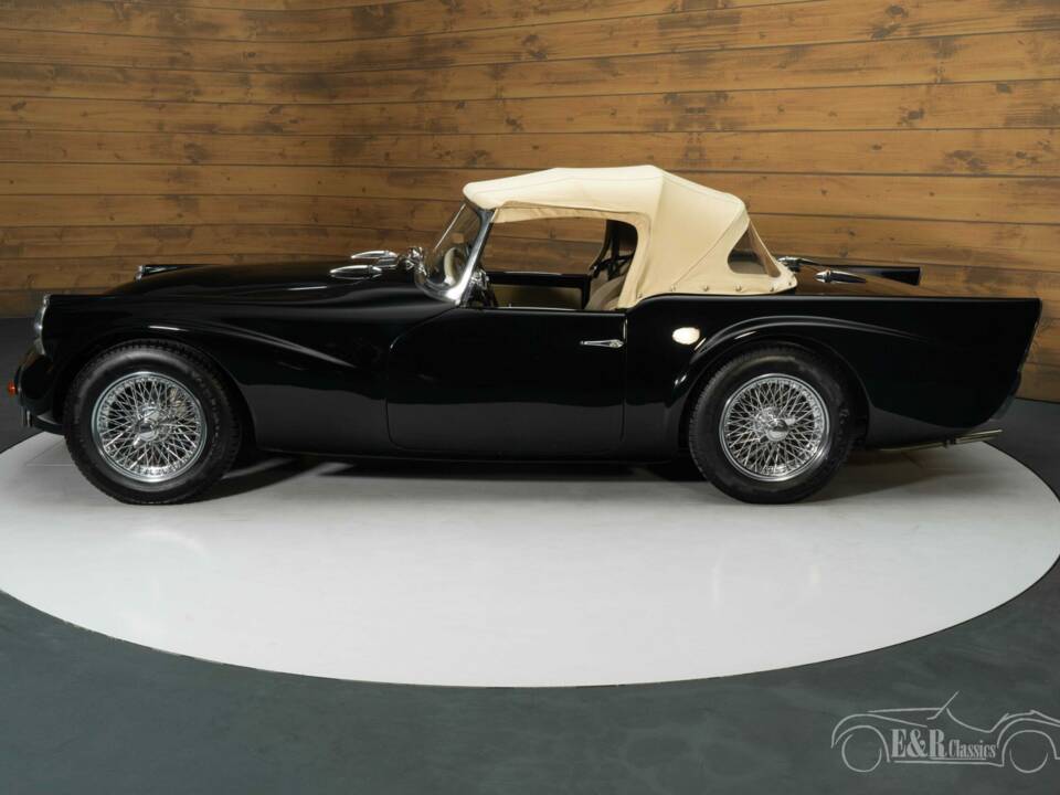 Image 3/6 de Daimler SP 250 (1960)