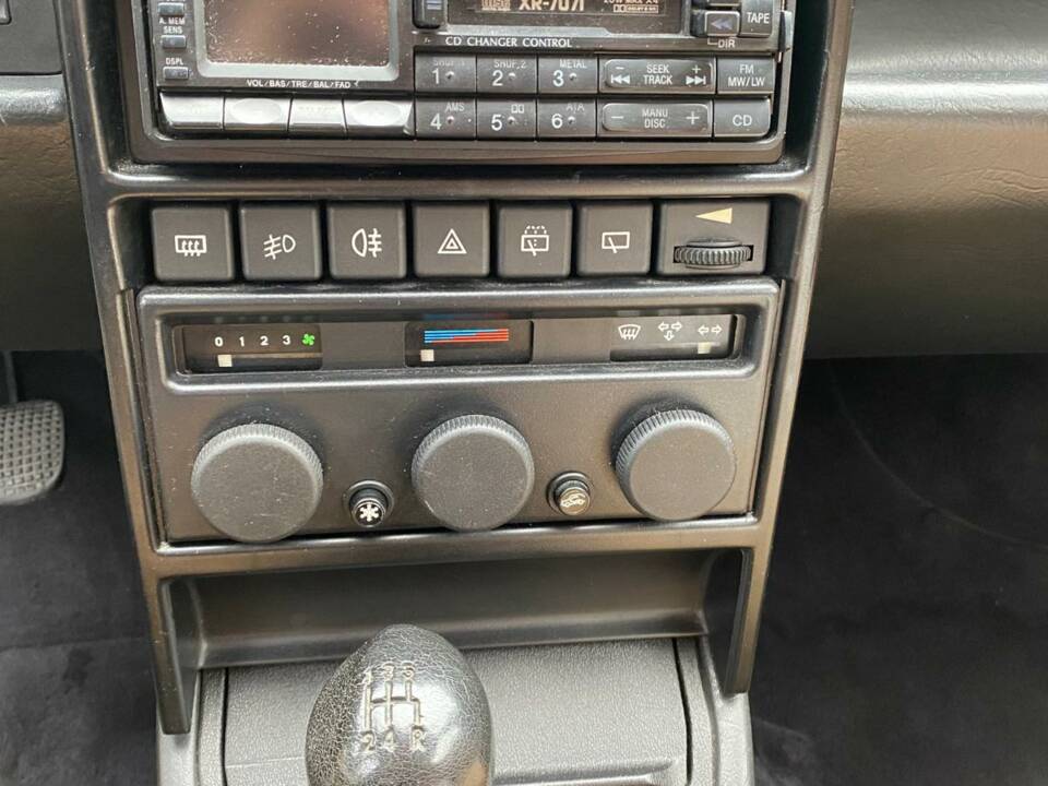 Afbeelding 10/13 van Lancia Delta HF Integrale Evoluzione I (1992)