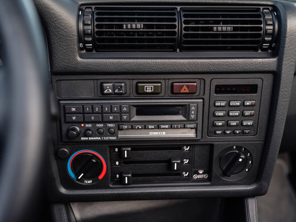 Image 14/50 de BMW M3 (1989)