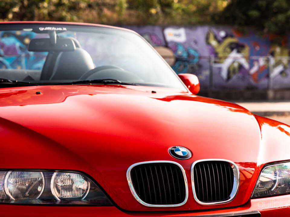 Image 24/45 of BMW Z3 2.2i (2000)