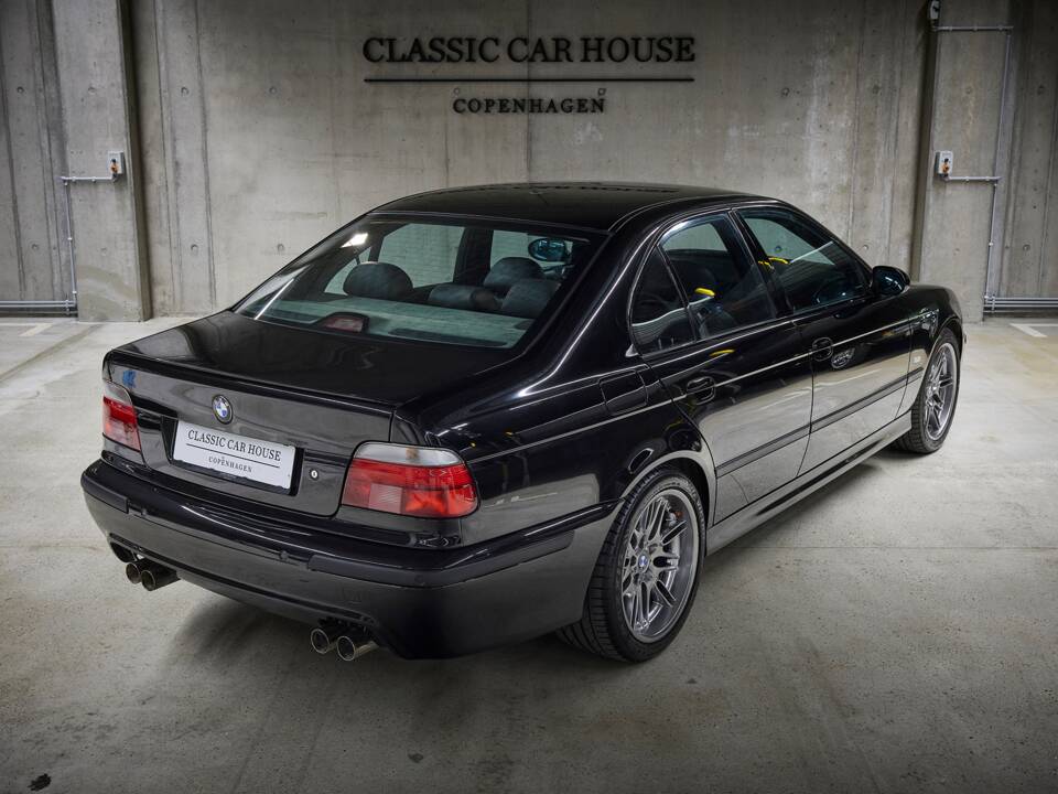 Image 22/99 of BMW M5 (2000)