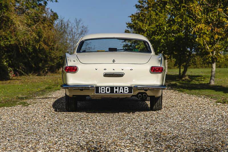 Image 28/50 of Volvo P 1800 (1962)