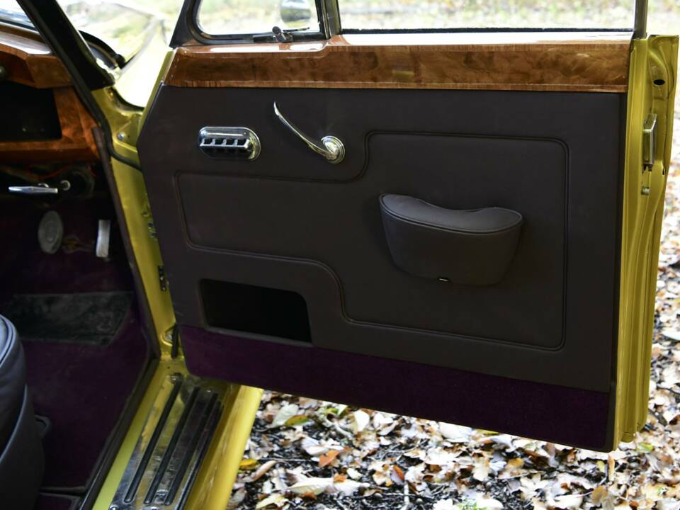 Image 34/38 of Rolls-Royce Silver Cloud I (1959)