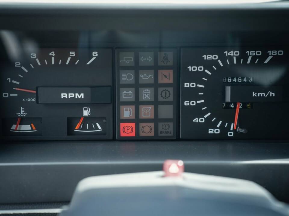Image 14/15 of Land Rover Range Rover Classic EFI (1987)