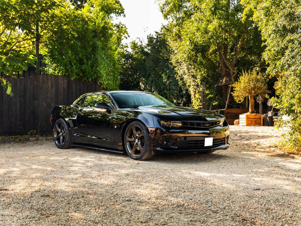 Image 23/33 de Chevrolet Camaro (2015)