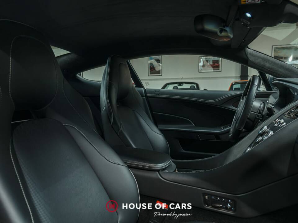 Imagen 17/22 de Aston Martin Vanquish (2017)