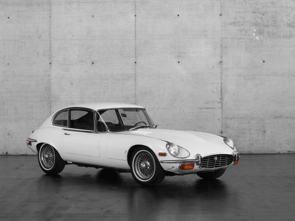 Bild 3/40 von Jaguar E-Type V12 (1972)