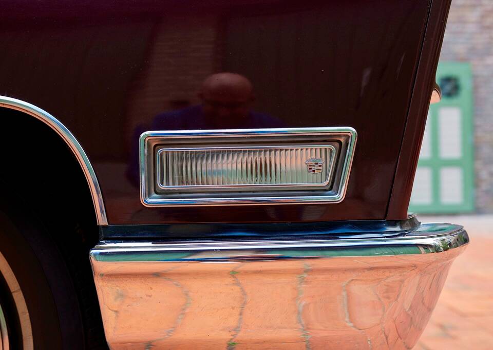 Bild 63/200 von Cadillac Coupe DeVille (1968)