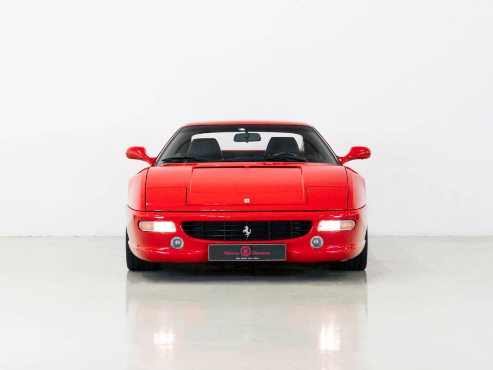 Image 15/83 of Ferrari F 355 Berlinetta (1996)