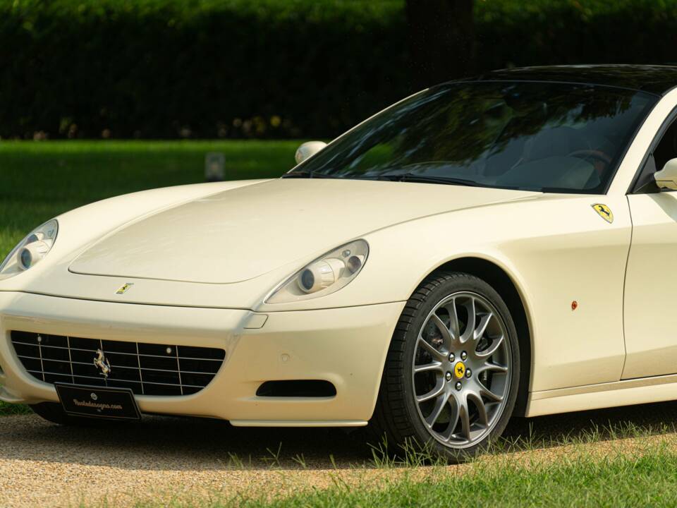 Afbeelding 17/50 van Ferrari 612 Scaglietti (2008)