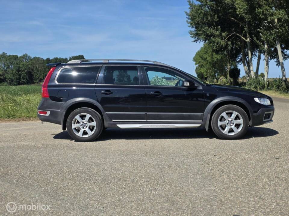 Image 9/34 of Volvo XC70 D5 (2008)