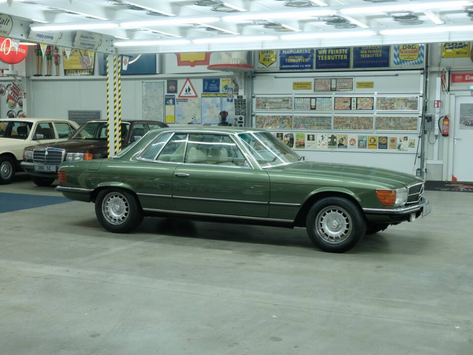 Image 15/50 de Mercedes-Benz 350 SLC (1973)