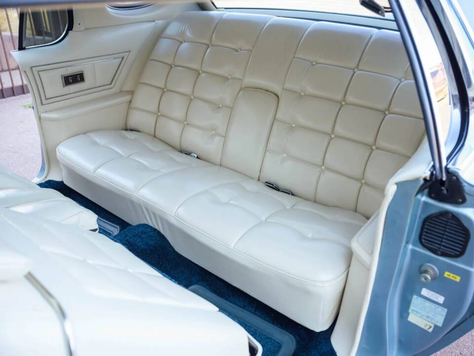 Bild 11/18 von Lincoln Continental Mark IV (1973)