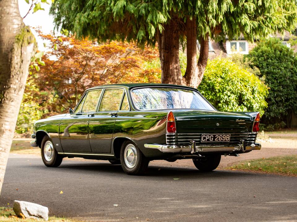 Image 32/44 of Ford Zodiac MkIII (1964)